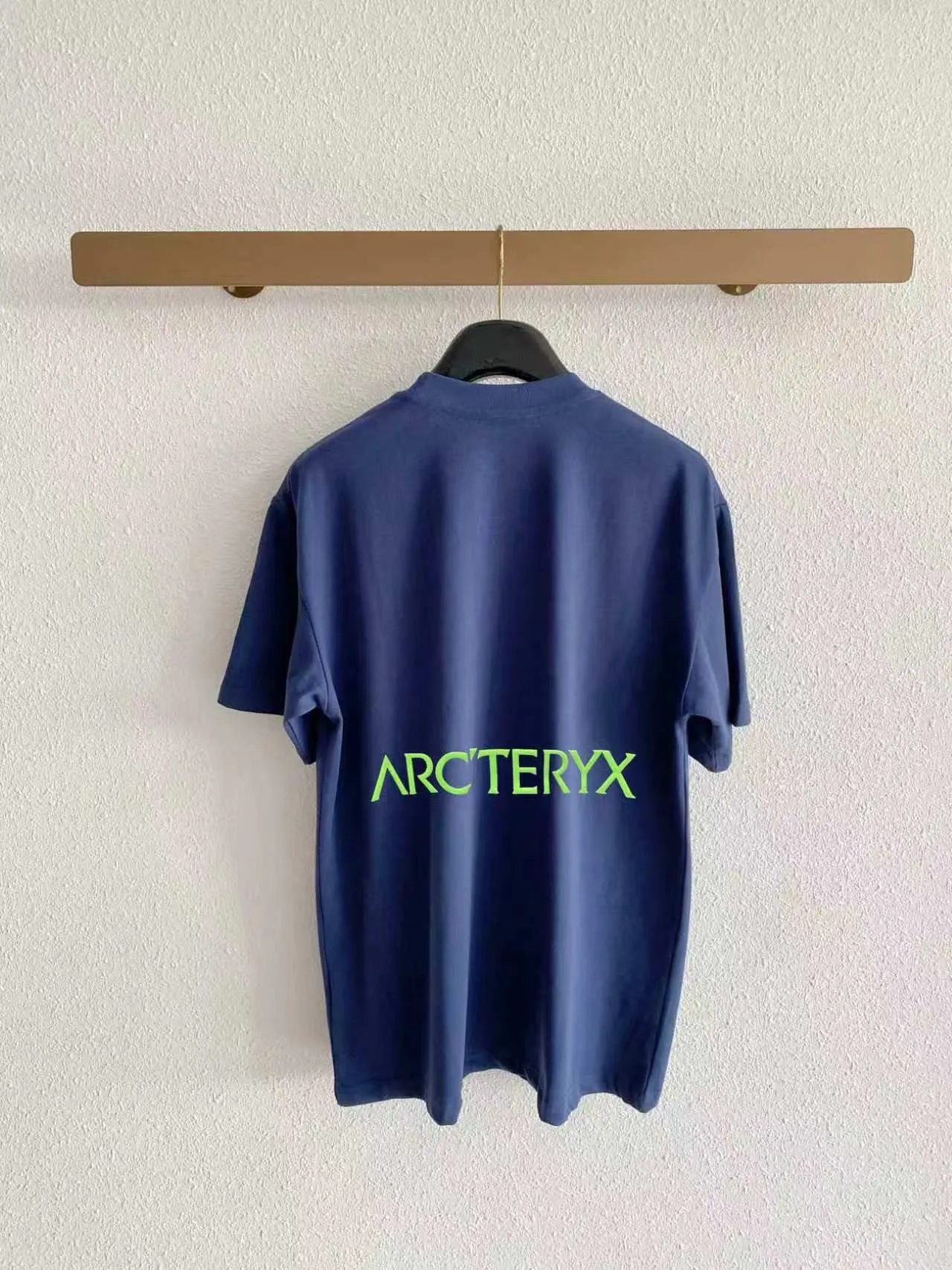 Arc’ter/ logo New Arrival ， ， ， ， T Same Style。 :Black White Blue Gray Size:S（90-130 ） M（125-140 ） L（135-160 ） XL（160-180 ） XXL（180 ）